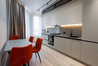 Apartament cu 2 camere decomandat în Ultracentral