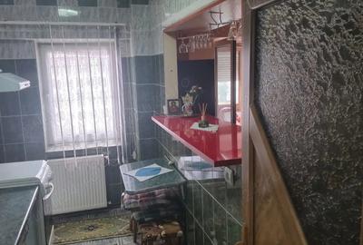 Garsonieră decomandată în Central - 4