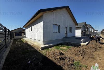 Buftea, zona Centrala | casa pe un nivel | Posibilitate mansardare - 2