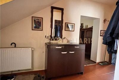 Casă cu 4 camere cu Teren 670 Mp în Groși - 9