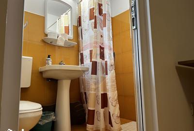 Casă cu 9 camere cu Teren 480 Mp în Limanu - 12