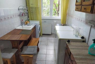 Apartament cu 2 camere decomandat în Complex Studențesc - 3