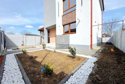 Casă individuală cu 5 camere cu Canalizare în Berceni