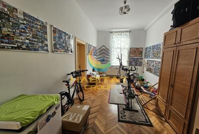 Apartament cu 6 camere decomandat, mobilat în Victoriei - 28