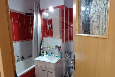 Apartament 2 camere decomandate,Observatorului,2 balcoane, etaj intermediar, pod - 9