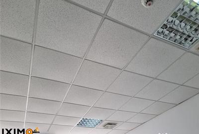 Spațiu comercial, de 80 mp, în Central - 9
