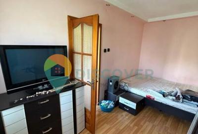 Zona Milcov , 2 camere , 39.000 Euro , eraj 3 - 5
