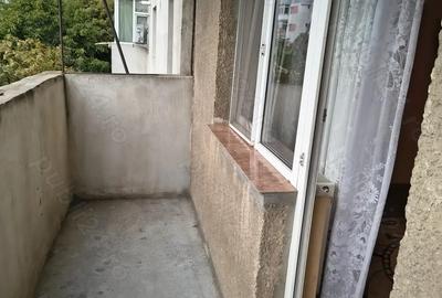 Vand apartament 3 camere - 1