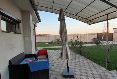 Saftica Ilfov Vila 257mp, 6 camere, Curte Teren 1227 mp, nou 2015 - 34