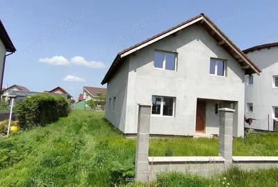 Casă cu 5 camere în Dudeștii Noi - 1