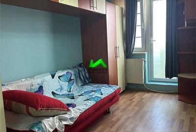 Apartament cu 3 camere decomandat în Terezian