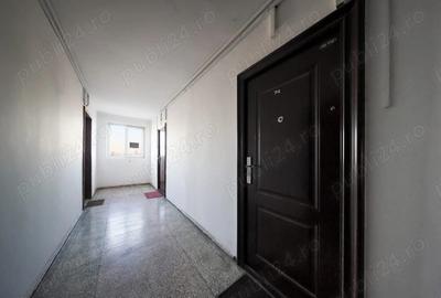 Garsonieră nedecomandată în Bartolomeu - 1