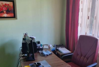Casă cu 4 camere cu Teren 700 Mp în Central - 8