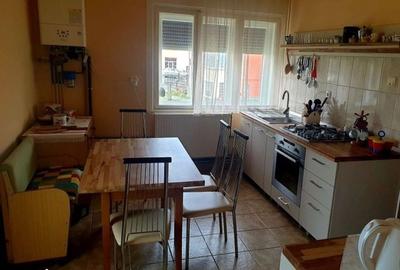 Casă cu 3 camere cu Teren 800 Mp în Central - 3