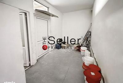 Spațiu comercial, de 120 mp, în Central - 3