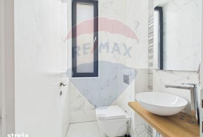 Casă cu 5 camere cu Teren 327 Mp în Central - 13
