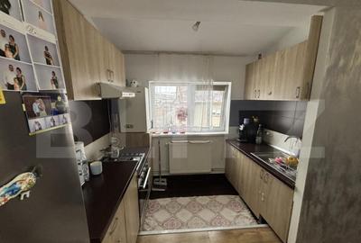 Apartament cu 3 camere decomandat în Central - 3