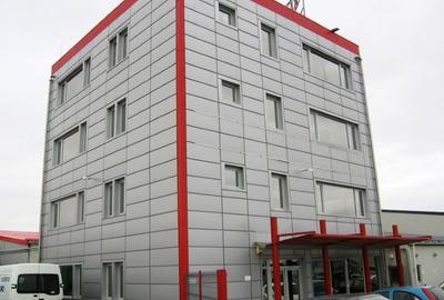 Oportunitate - Cladire de birouri - pretabil si cladire medicala - 1