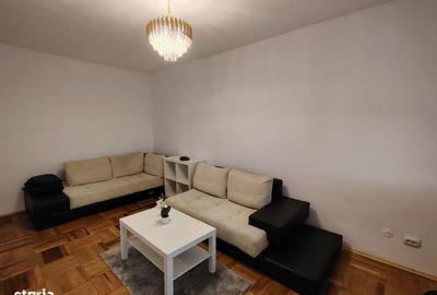 Apartament cu 3 camere în Micro 6 - 3