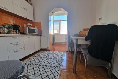 Apartament cu 3 camere decomandat în Sud - 8