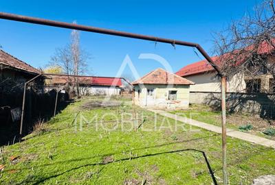 Teren intravilan de 705 mp, în Sud - 2