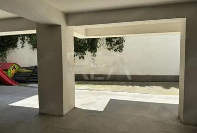 Locuri de parcare Str. Petru Rare? 13 - zona Victoriei - 2