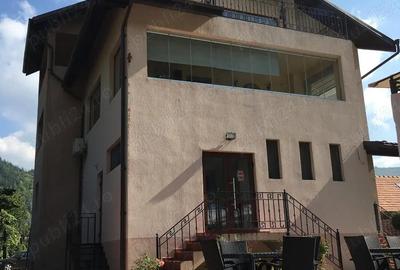 Casă cu 5 camere cu Teren 1000 Mp în Lunca Jariștei - 7