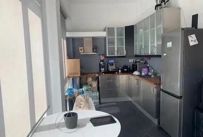 Spatiu tip birou de inchiriat in zona Romana - 1