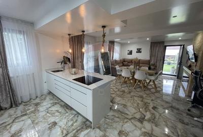 Casa / Vila cu 5 camere de vanzare - 6