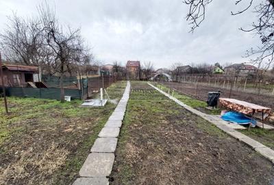 Casa de vanzare cu teren generos - 15