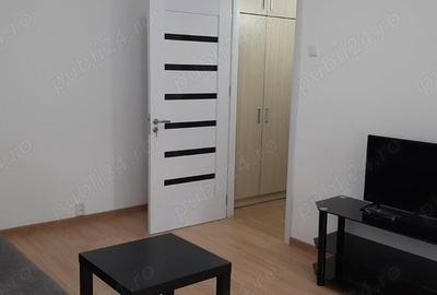 Garsonieră decomandată în Central - 9