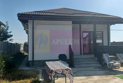 Casă individuală cu 4 camere cu Canalizare în Săbăreni - 5