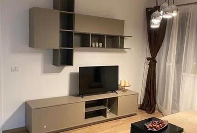 Apartament cu 2 camere semidecomandat în Berceni