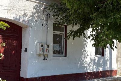 Casă individuală cu 2 camere cu Teren 87 Mp în Central