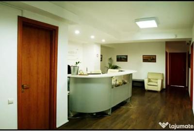 Apartament cu 5 camere decomandat în Ultracentral