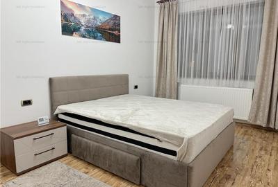 Apartament cu 2 camere decomandat, mobilat în Tractorul - 4