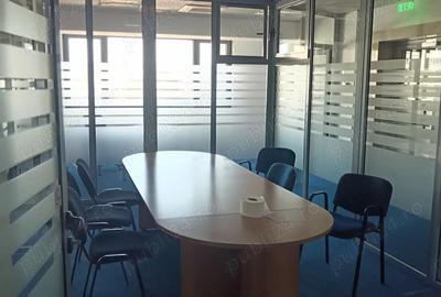 Spațiu comercial, de 239 mp, în Central - 5