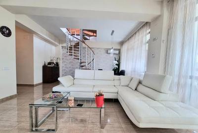 Apartament cu 5 camere decomandat în Sud-Est - 1