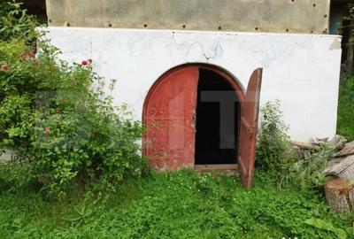 Casă cu 7 camere cu Teren 6700 Mp în Central - 7