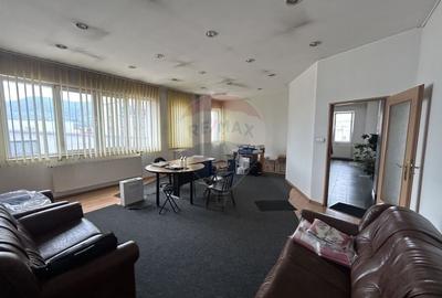 Spatiu 324mp FRIG / 300mp BIROURI de vanzare in zona VALUE CENTRE - 14