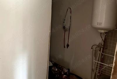 Se vinde casa la ?ara locuibila - 10