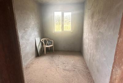 Casă cu 5 camere cu Teren 414 Mp în Frâncești - 14
