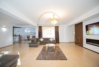 Stațiunea Mamaia Nord / Langa mare - Vânzare casa deosebita P+1E - 11