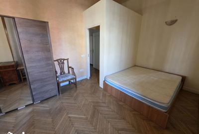 Apartament cu 2 camere decomandat în P-ța Victoriei - 16