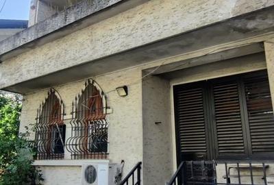Casă cu 10 camere cu Teren 192 Mp în Colentina - 15
