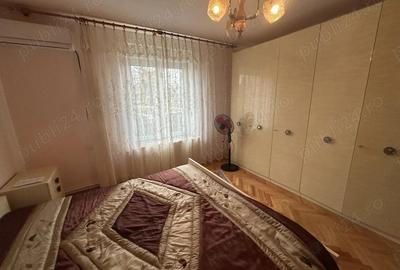 Vand casa mare caramida(2 corpuri cladire)renovat si ocupabil imediat,situat in Livada, st.850 mp - 6