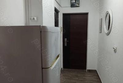 Garsonieră decomandată în Aradului - 6