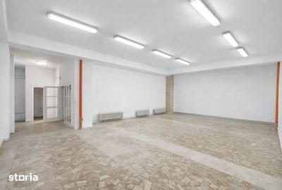 Spațiu comercial, de 160 mp, în Central - 2