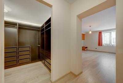 Casă cu 8 camere cu Canalizare în Pipera - 5