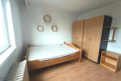 | Apartament 3 camere | 65 mp |  Manastur - zona Campului | - 2
